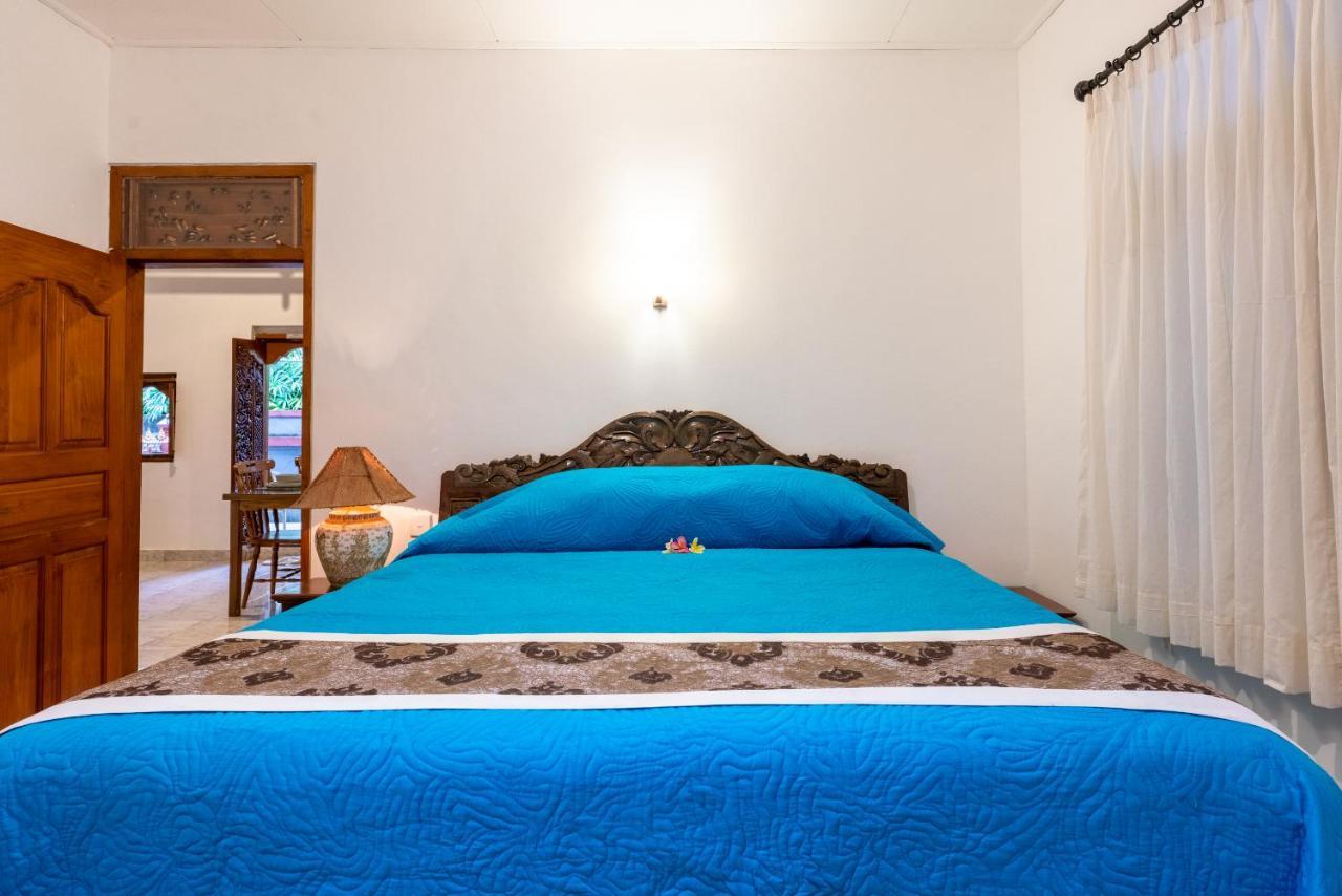 Ayu Hotel