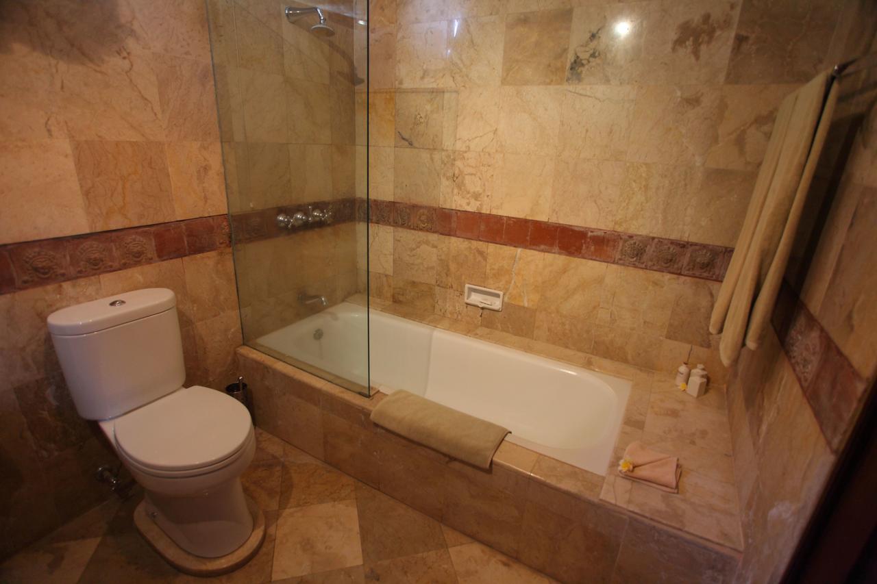 Hotel Ayu 3*
